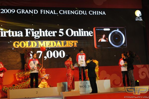 ����������� � ���������� Virtua Fighter 5 Online